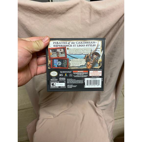 LEGO Pirates of the Caribbean: The Video Game (Nintendo DS, 2011) Complete CIB - Picture 2 of 3